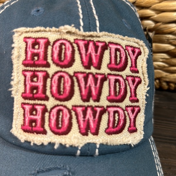 HOWDY 🤠 HAT - Picture 2 of 4